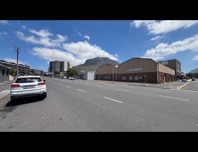 BUSINESS FOR SALE IN SALT RIVER
